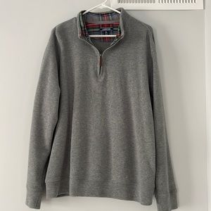 Lands and XL half zip pull over